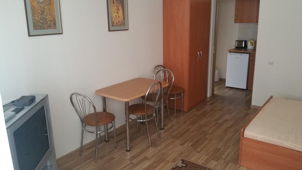 Hotel Pas Roma à Šventoji Extérieur photo